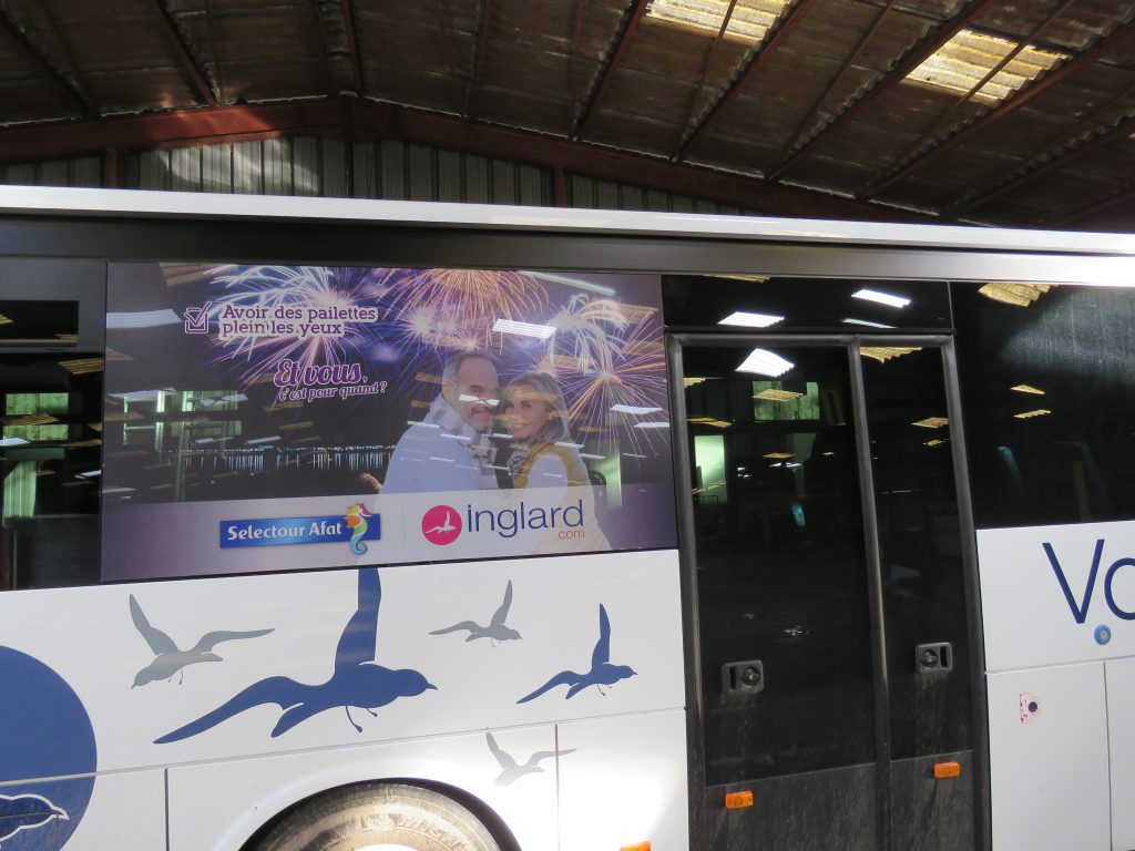 Bus